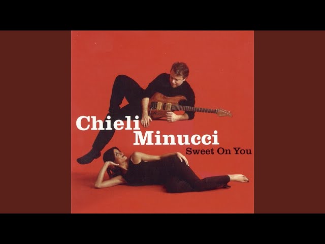 CHIELI MINUCCI - BREAKING AWAY