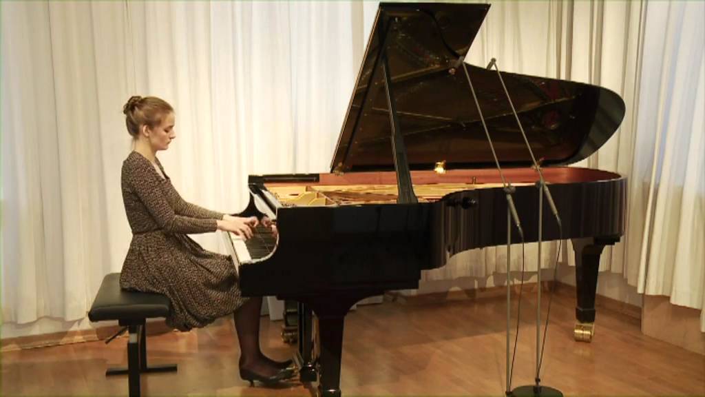 F. Schubert 10 Variationen F - Dur, S. Zajancauskaite (piano)