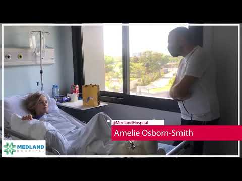 Amelie Osborn-Smith talking to Medland Hospital CEO/CVO