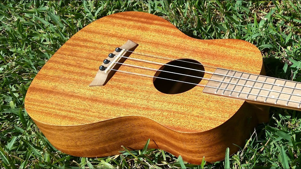 Caramel Mahogany Baritone Ukulele Sound Demo + HD Pictures YouTube