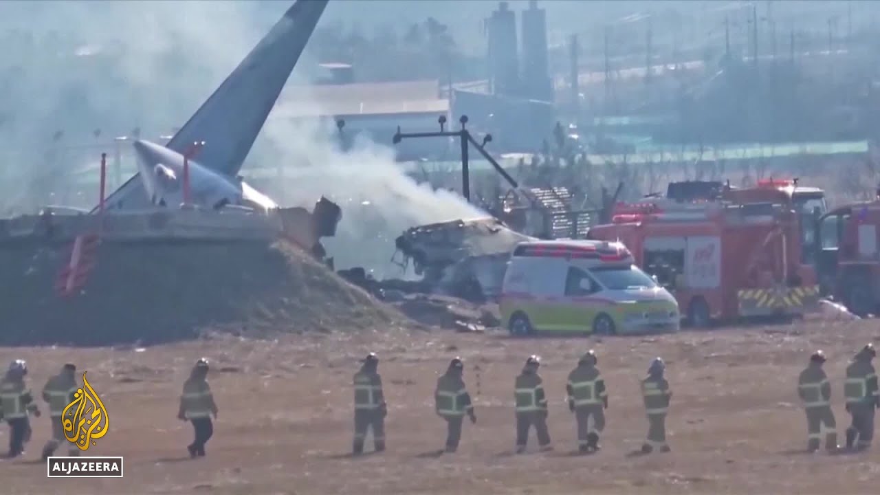 حزن جماعي وبحث عن إجابات بعد تحطم طائرة في كوريا الجنوبية