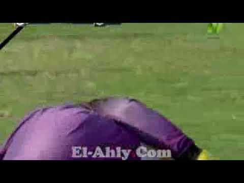 لقطه اصابه عمرو جمال بالصليبي في مباراه الاسيوطي