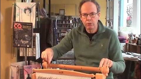 Warping the Harp, your rigid heddle loom from Kromski - using warp sticks