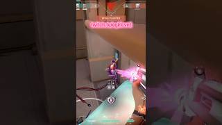 scream panic buff? #valorant #streamer #egirl #gamergirl #clutch #valorantclutchmoments