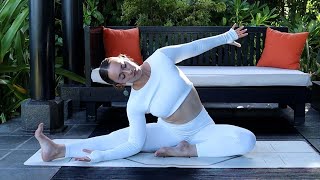 Breathe & Flow Yoga Practice Followed By Meditation | 30 Minutes