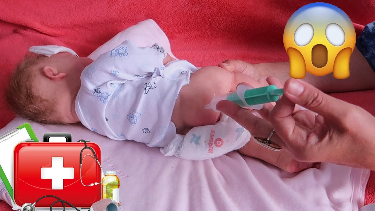 REBORN DOLLS SICK DAY ROLE-PLAY with baby Mia- REALISTIC MORNING ROUTINE 🥣