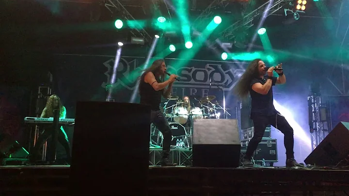 Rhapsody of Fire - The march of the swordmaster [live]