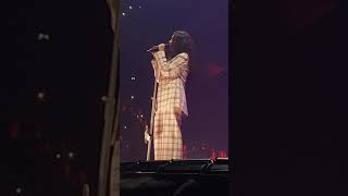 Alessia Cara-Scars To Your Beautiful live Ziggo Dome Amsterdam