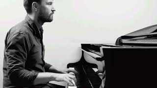 Jordan Toms plays "VERTIGO" by Fabio D'Amato.
