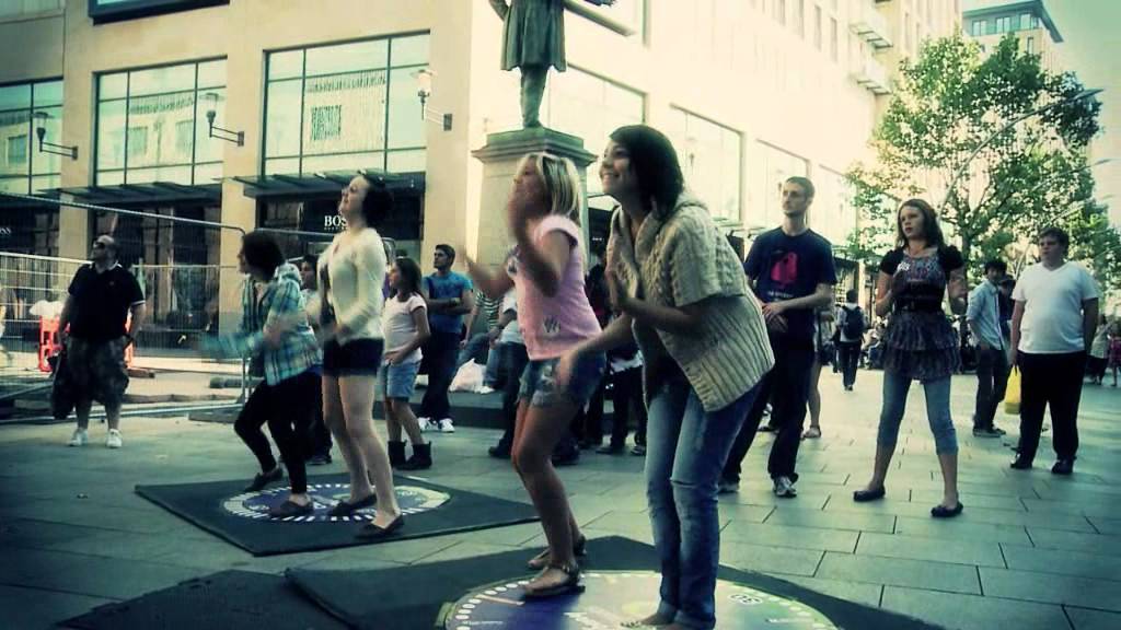 Cadburys SpotsVStripes v3