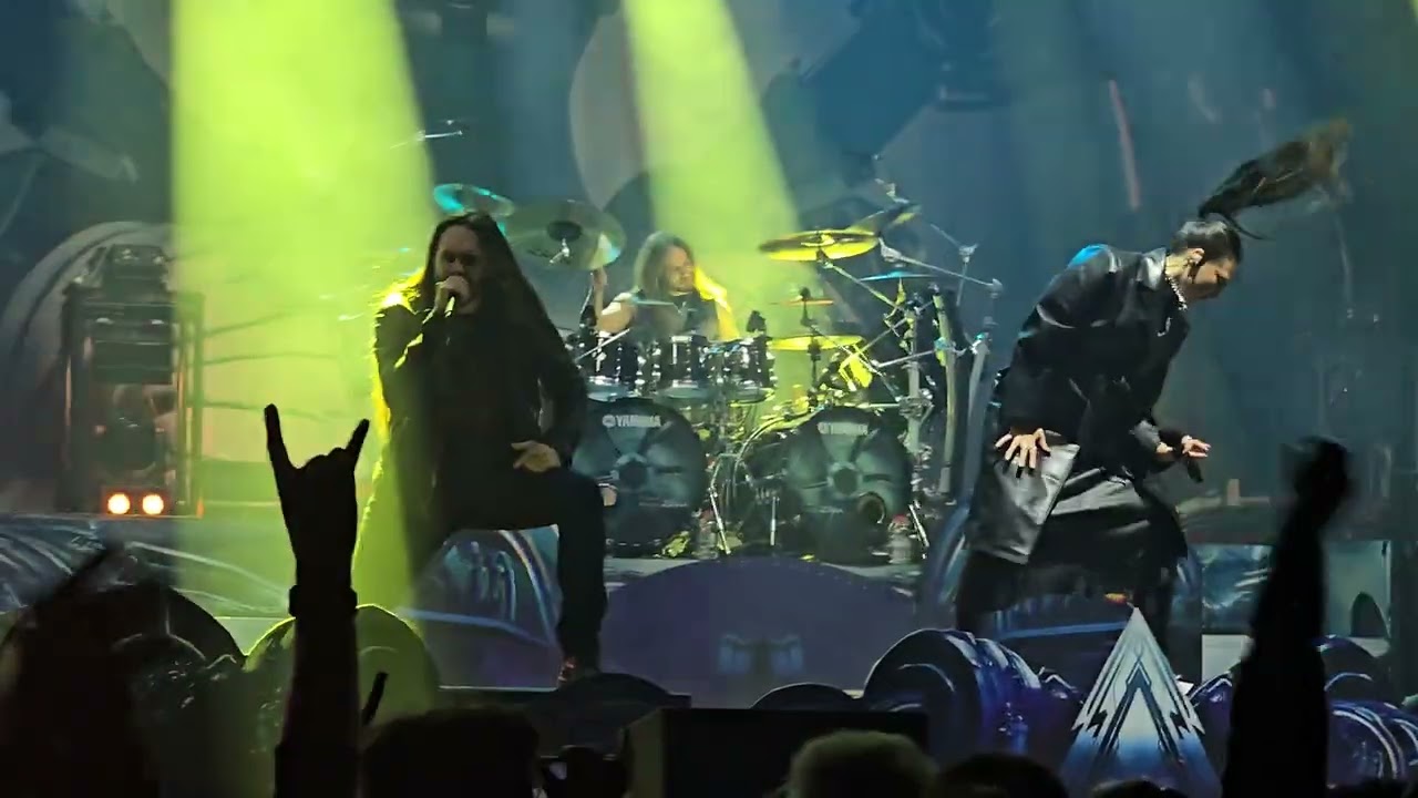 AMARANTHE - Intro + Fearless ( live from München 17.1.2026 )