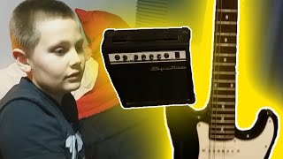 Checking out a Guitar and Practice Amp | Fender Squier Mini pt 1