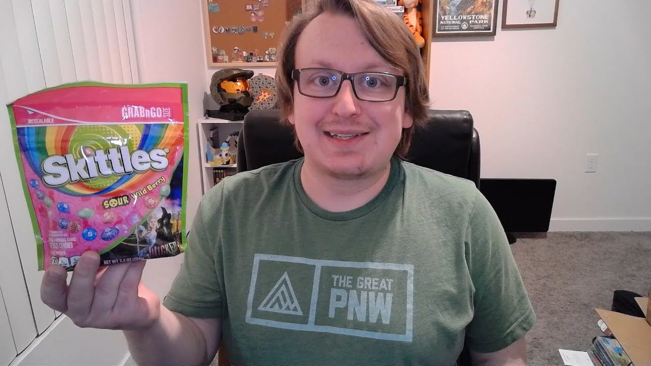 Skittles Sour Wild Berry [В духе фильма «Злая ведьма»] | Дегустация