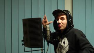 Alexinho - What'up dawg