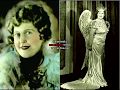 Florence Foster Jenkins sings "Like a Bird"