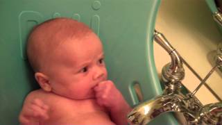 Baby James Bath Time - 7 1/2 Weeks