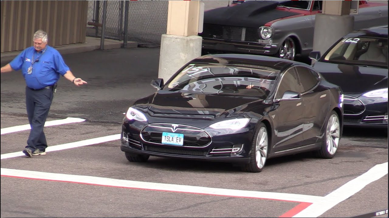 Tesla vs dodge