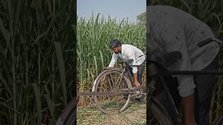 गांव वालों ने बना दी बिना डीजल की घास काटने वाली मशीन 😱🌾 #shorts #farming #jugaad