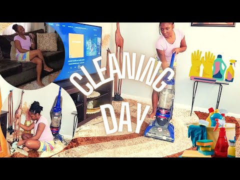 Follow me on my Saturday cleaning routine | Living room