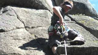 Squamish-Rock-Climbing-with-Coast-Mountain-Guides