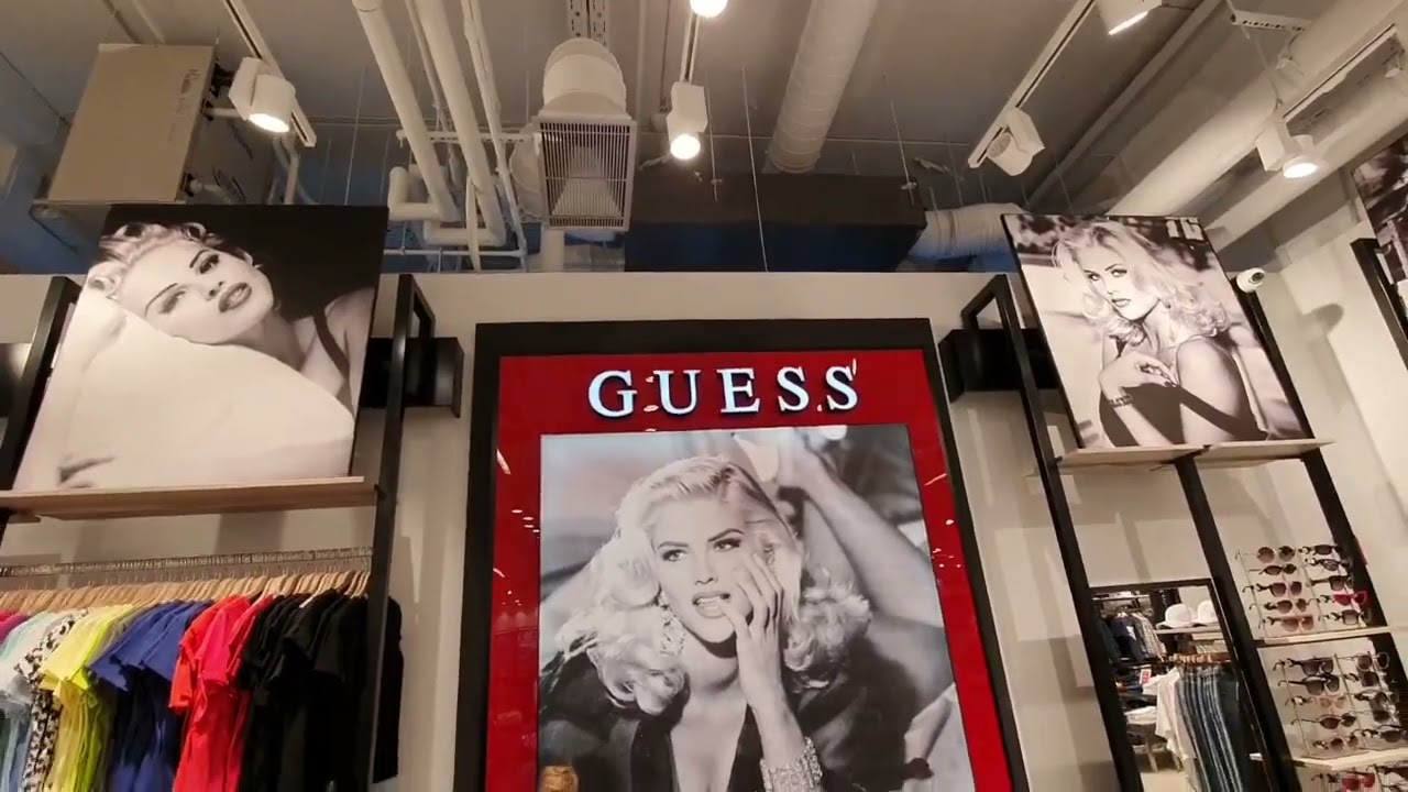 Shopping in Designer Outlet Zagreb Croatia