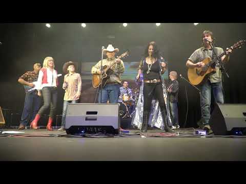 Taste of Tamworth - I'm from the country