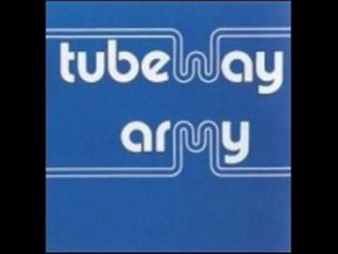 在 YouTube 上觀看「Gary Numan/Tubeway Army This is My Life & Basic J」 在 YouTube 上觀看「Gary Numan/Tubeway Army This is My Life & Basic J」
