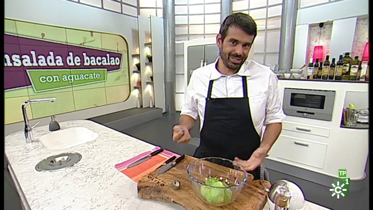 Cómetelo | Ensalada de bacalao con aguacate y sandía