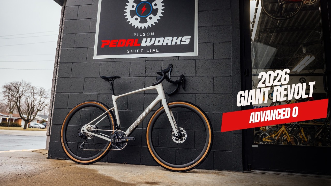 NEW 2026 Giant Revolt Advanced 0 Unboxing and Build