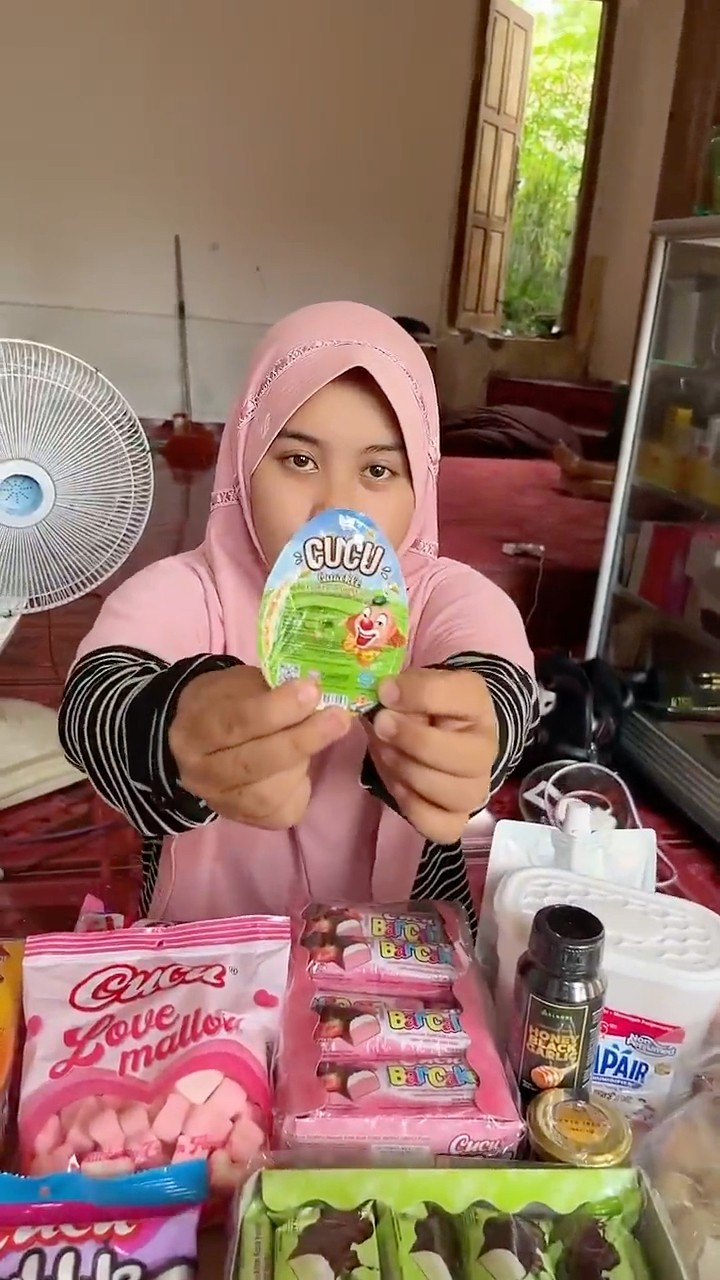 LOH KOK PENJUALNYA GANTI LAGI?