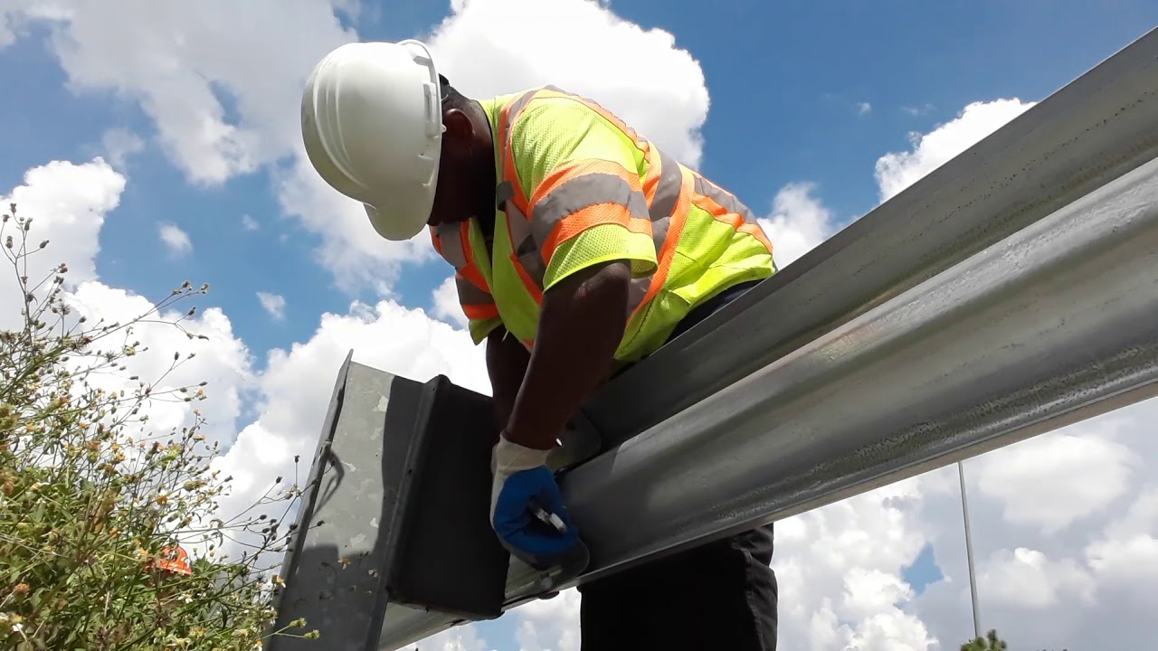 Guardrail Removal On Highway 528 YouTube
