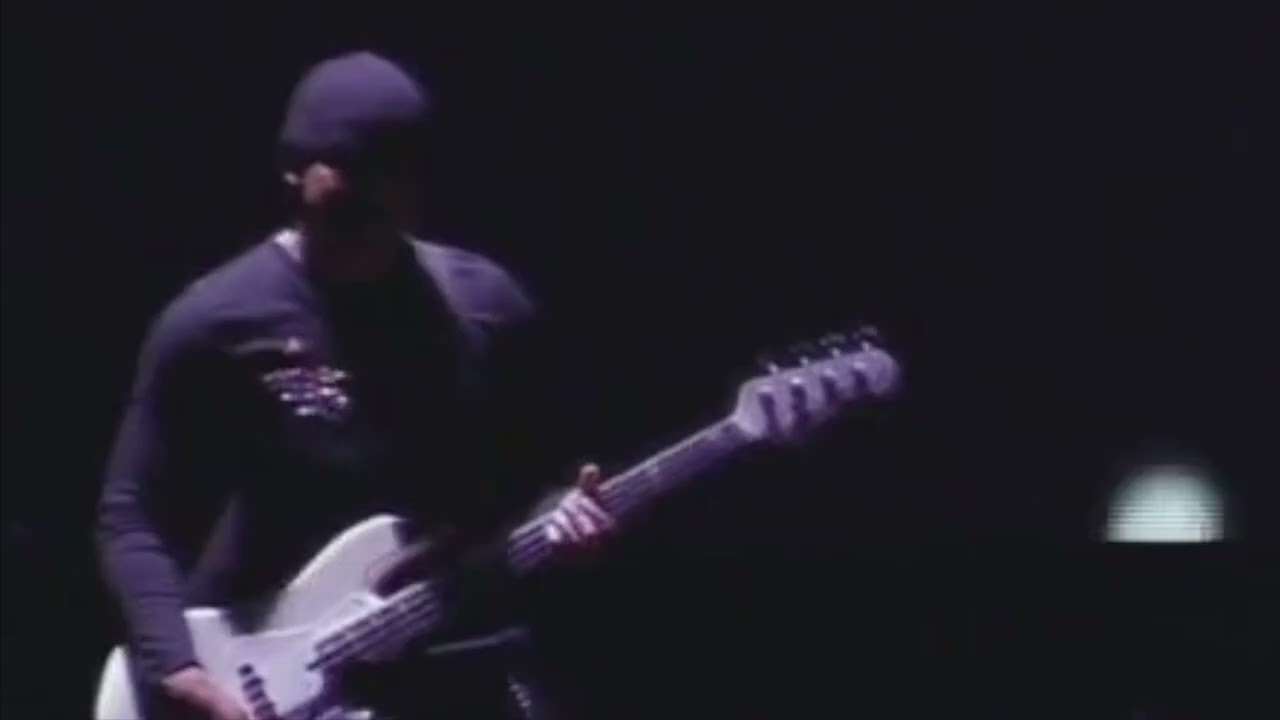 Hannah Montana - Rock Star (Live) (Isolated Bass)