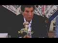 الخائن عبدالسلام جلود يقول معمر القذافي سوف يهرب من طرابلس بملابس نسانية الصبع الذي دخل