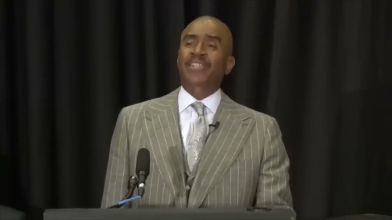 Seek To Only Please God, No One Else - Pastor Gino Jennings