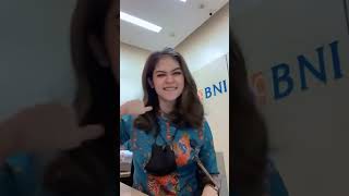 MANIS SEKALI PEGAWAI BANK BNI JOGET TIKTOK