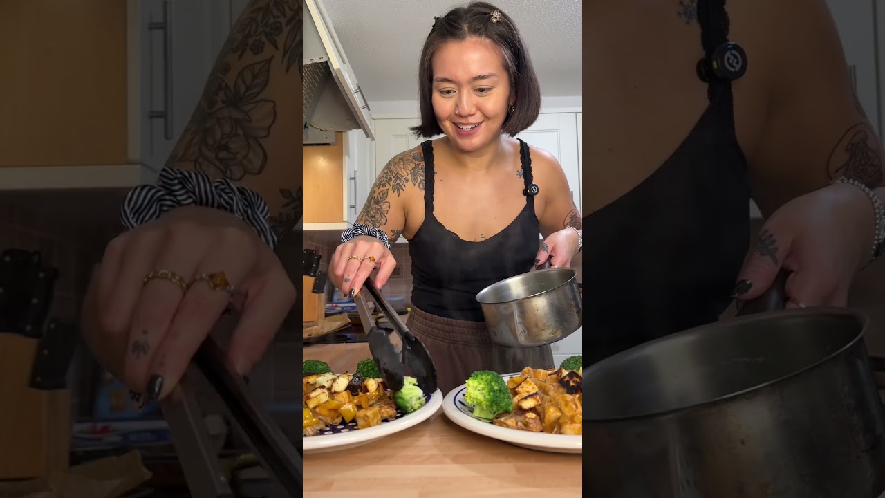 Dish up dinner with me - Nandos quorn chicken , smashed potato’s