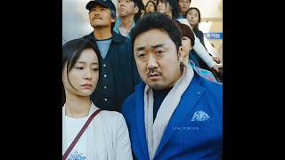 “The Station Was Full of Zombies… Escape Was Almost Impossible!” 😨🚆🧟 #shorts