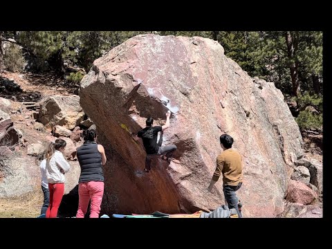 Eldorado Canyon State Park Bouldering - Resonated (V8)