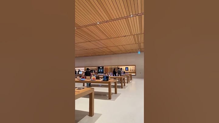 Apple store in Taipei Taiwan 台灣