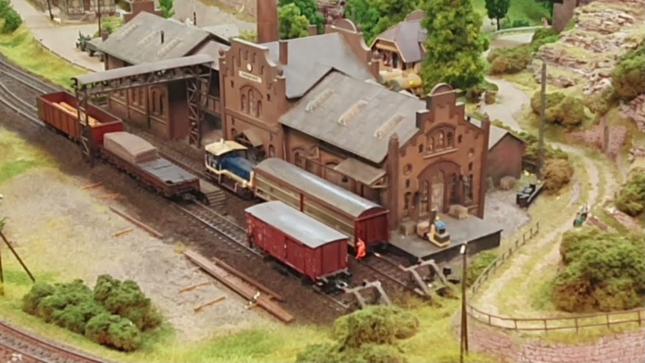 Faller Messeanlage 1986 von Bernhard Stein - Märklin H0 - Epoche 5 Digital-Betrieb