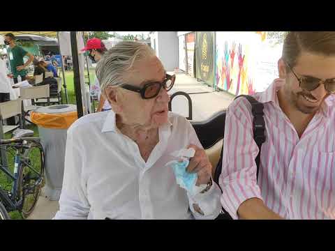 Ο Ζάχος Χατζηφωτίου στην έκθεση “Alimos Classic Car Sunday”