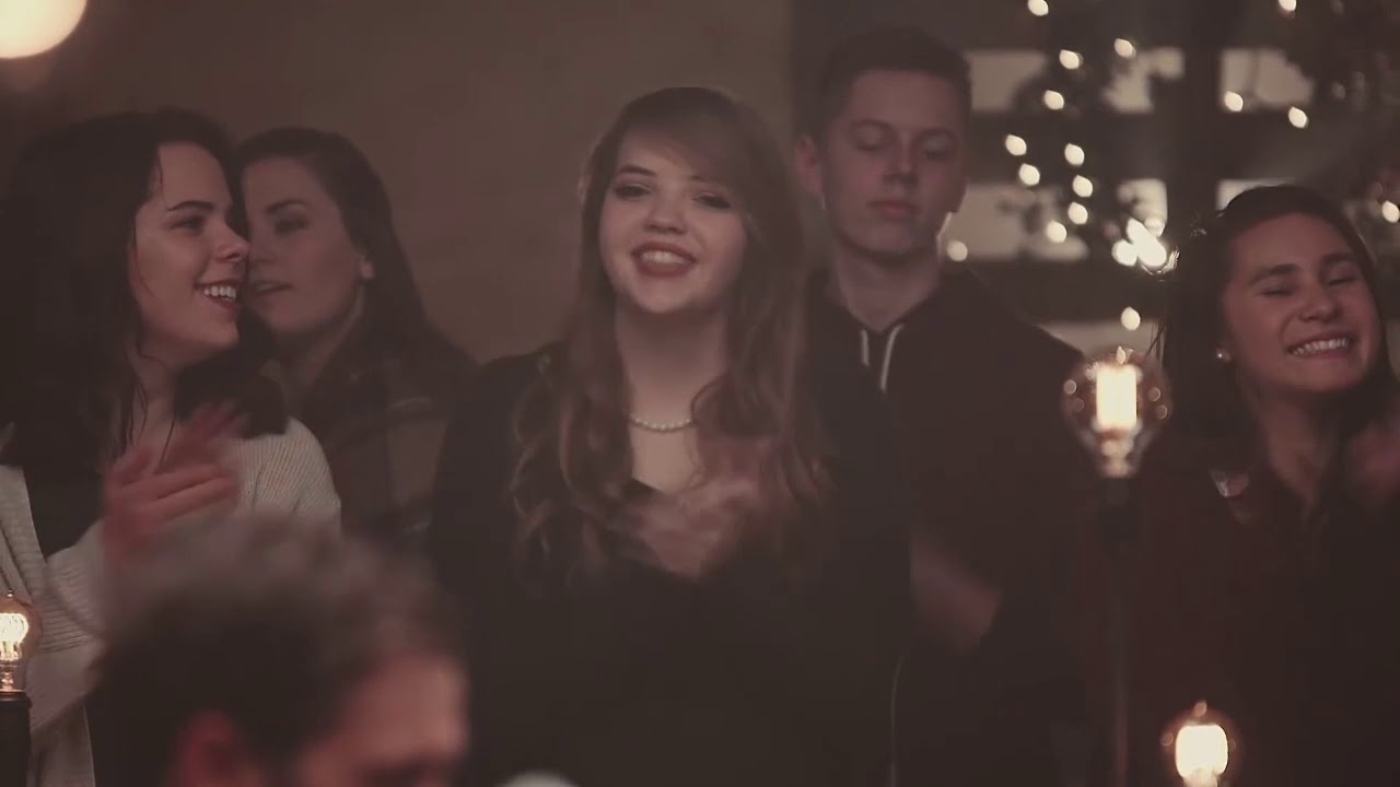 Angels We Have Heard on High - Awaken Worship w/ Lyrics