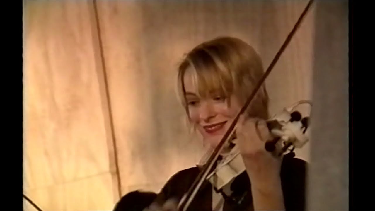 ARTISTS AT WORK,  TOAST GALLERY, Sydney, 1994, 36m53s