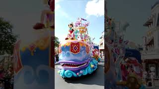 Disneys Festival Of Fantasy Parade Pinocchio