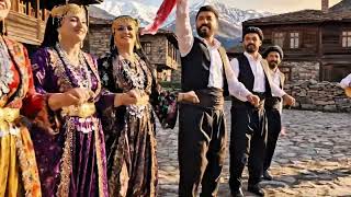 Erzurum Meydanında Halay Grubumuzun Muhteşem Gösterisi 2 Resimi