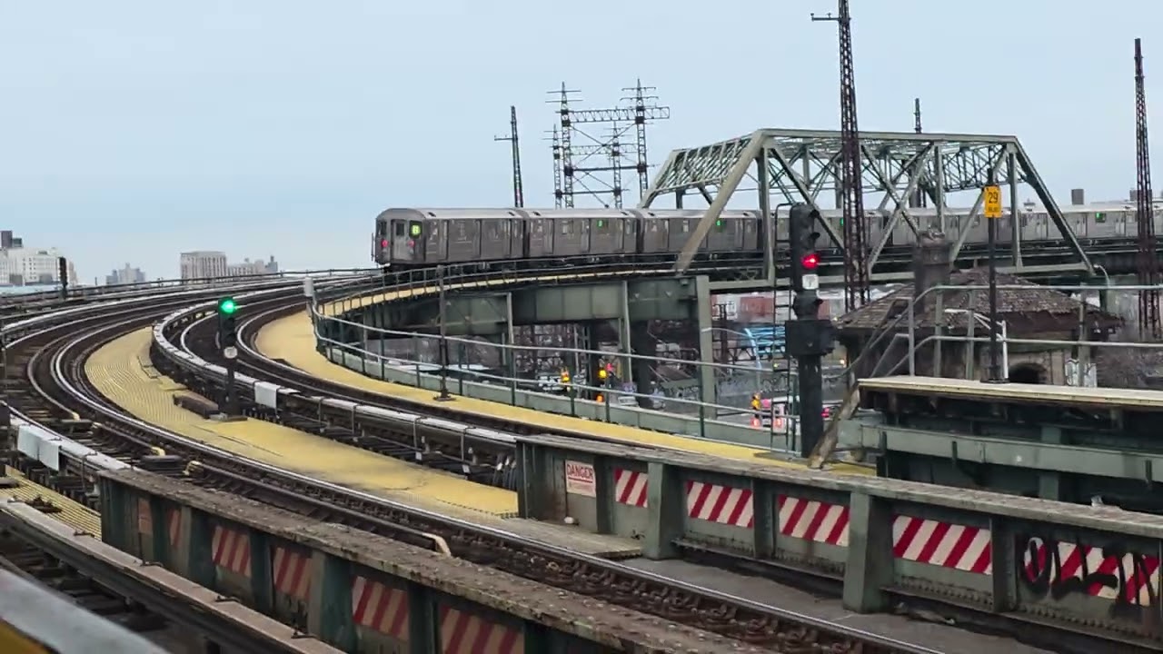 R62A (6) Train to Whitlock Avenue 