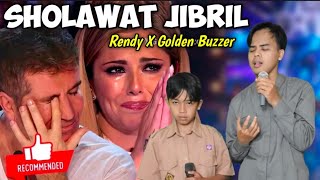 This man has a remarkably high-pitched voice while chanting the Jibril Sholawat—truly melodious.