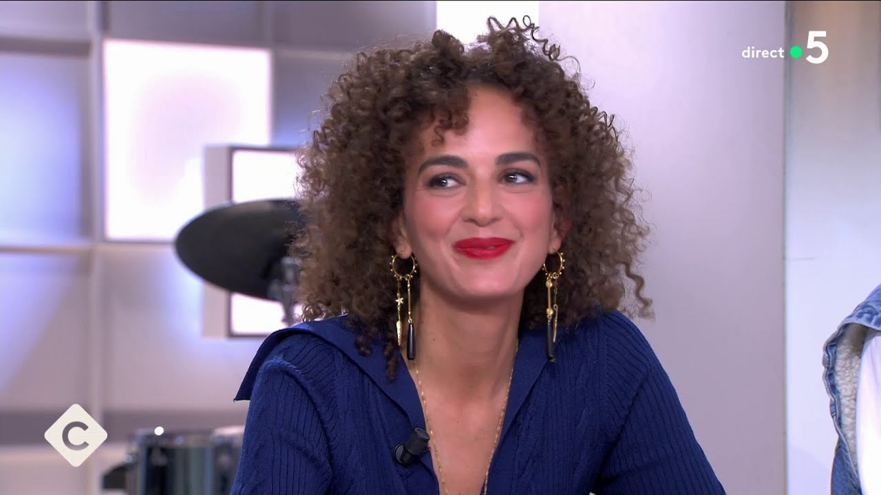 Leïla Slimani : Portrait d’une écrivaine en feu - C à Vous