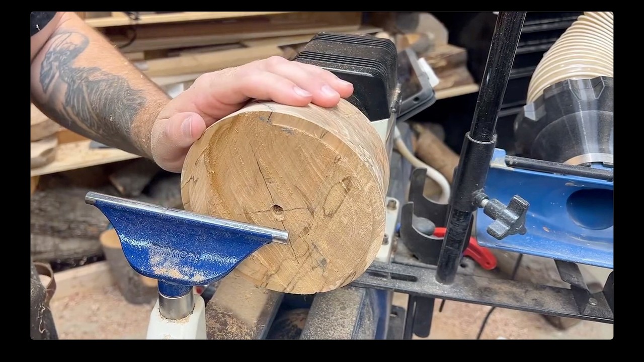 Live: Finishing a Bowl in the Shop (Monday Stream)