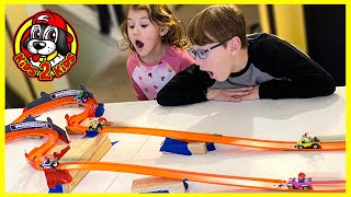 Kids Build🏎 Longest MARIO KART RACE With All Our HOT WHEELS CURVE TRACK (SUPER SMASH BROS Race!)